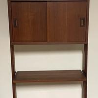 Libreria svedese Vintage di legno verticale