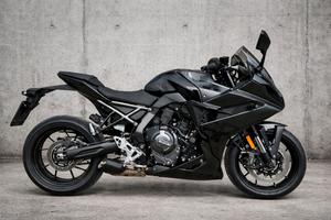 Suzuki GSX8R 2025 pari al nuovo