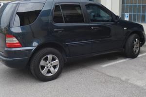 MERCEDES ML 320 benzina