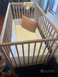 culla ikea pari al nuovo + paracolpi
