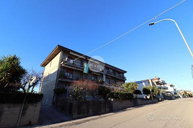 5 LOCALI A GIULIANOVA