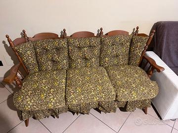 DIVANO A DONDOLO CON QUALCHE DIFETTO SU VERNICE