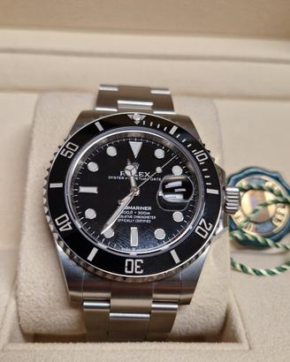 Rolex submariner data.