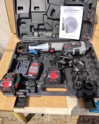 Pressatrice multistrato con doppia batteria e car