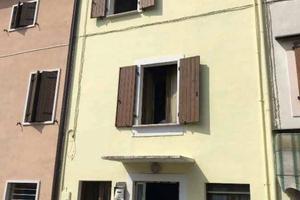 Immobile in asta di 136 m² con 3 locali e box auto