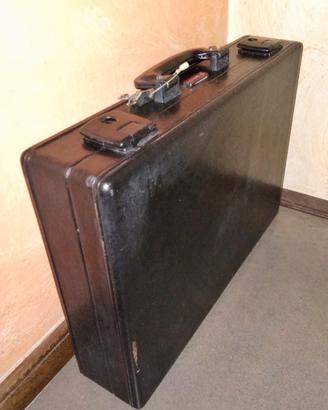 Valigetta rigida Roncato vintage.