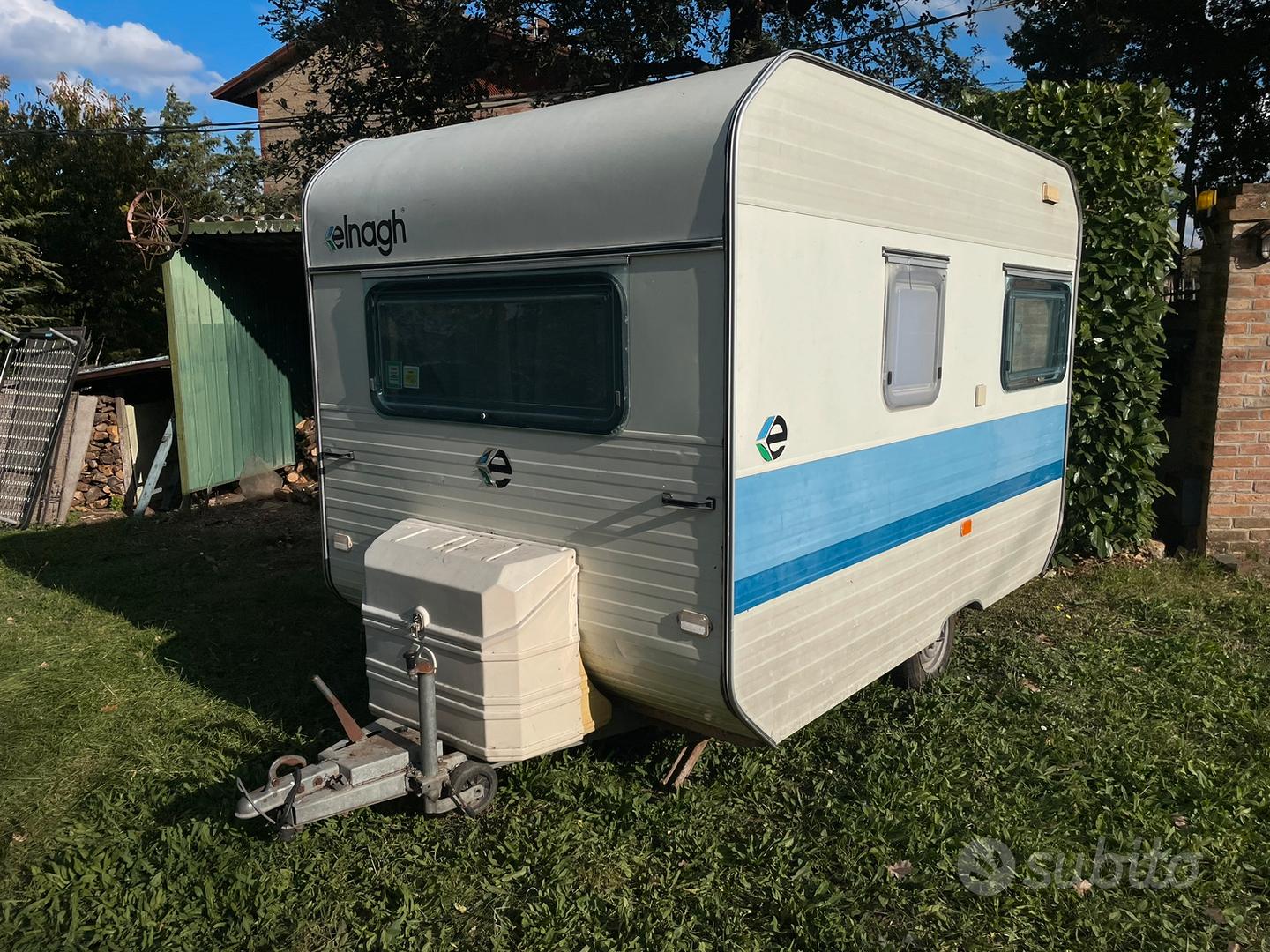 Deiwo Essential Tenda Paravento 4,5 X 2,4 M Per Camper E Roulotte - Colonna D'Acqua 2000 Mm, Grigia, Con Pali E Picchetti Inclusi