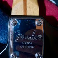 Chitarra elettrica modello stratocaster