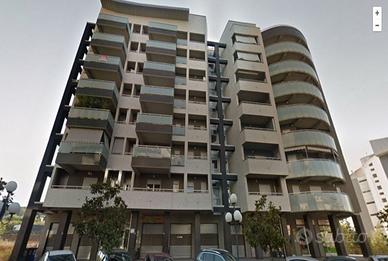 Per STUDENTESSE/LAVORATRICI - ROGES METROPOLIS