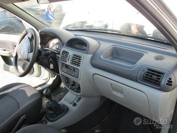 Renault Clio 2005 - 1461cc diesel - k9ka7