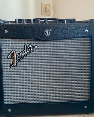 Fender Mustang I v.2 70W