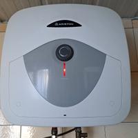 Bollitore elettrico Ariston 30 litri