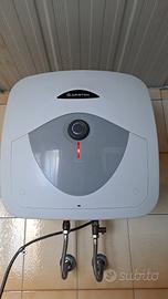 Bollitore elettrico Ariston 30 litri