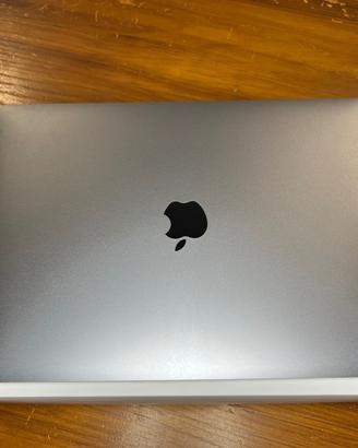 MacBook Air “13 M1 2020