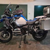 BMW GS 1200 adventure