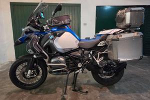 BMW GS 1200 adventure