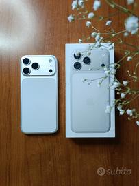 Iphone 17 Pro Max 256gb bianco ancora in garanzia