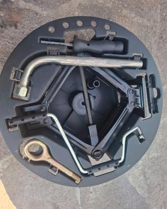 Crik con accessori auto