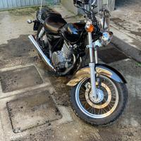 Suzuki GZ Marauder 250