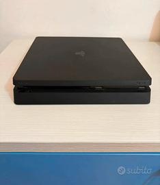 Play station 4 Slim