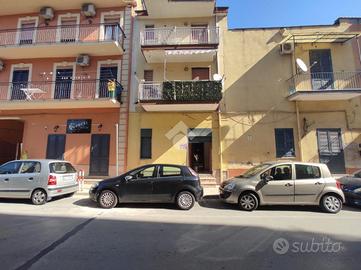 MONOLOCALE A CASALNUOVO DI NAPOLI