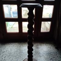 colonna in legno 