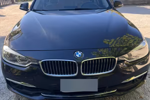 BMW 320d TOURING LUXURY