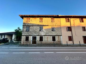 CASA SEMINDIPENDENTE A FIUME VENETO
