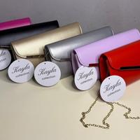 Pochette in pelle.