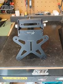 Septar portatarga  lungo Talaria  Sting