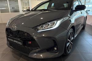 Toyota Yaris 1.5h 130 GR Sport