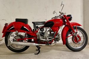 Moto guzzi falcone turismo 500