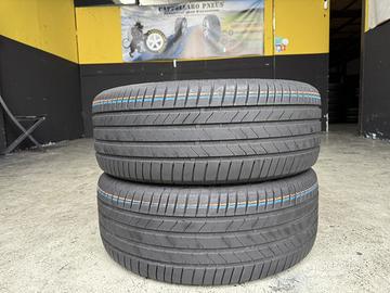 2 Gomme 235/55R18 Bridgestone Estive 80% residui