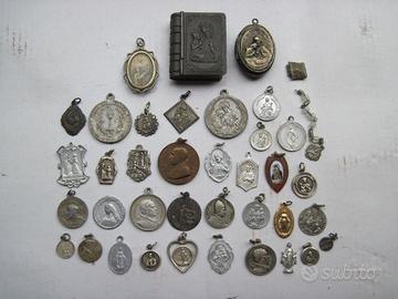 Collezione religiosa 38 pezzi