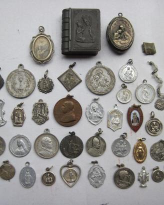 Collezione religiosa 38 pezzi