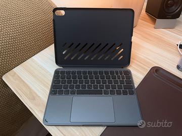 ESR Shift Custodia con Tastiera iPad Air 11 e 5/4