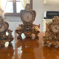 Orologi da tavolo /mobile dorati grandi/piccoli