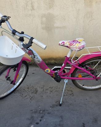 Bicicletta bambina Winx, come nuova!