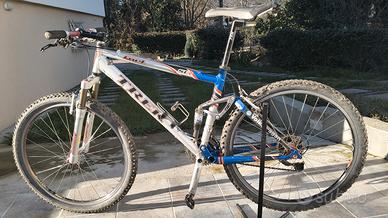 MTB TREK Fuel SLR 100