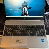 Notebook HP 250G8 15,6" i5-1135G7 8GB 512GB SSD