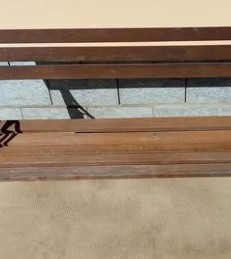 Panchina da giardino in legno e ferro battuto