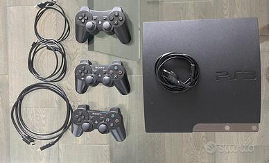 PlayStation 3 con 3 controller
