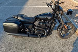 Harley Davidson street 750