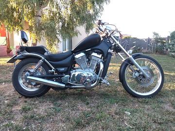 Suzuki Introuder