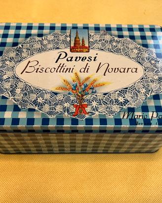 Scatola di latta vintage biscotti pavese
