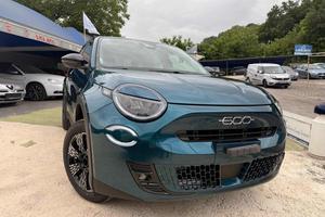 FIAT 600 Hybrid 110 CV DCT MHEV Icon