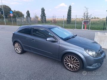 OPEL ASTRA GTC 1.9 CDTI 120cv