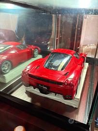 Modellino Ferrari Enzo anni 2000