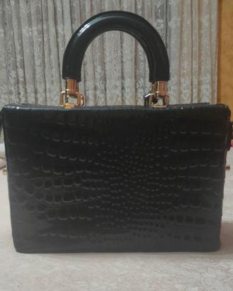 Borsa donna di colore nero 