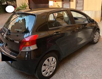 Toyota Yaris 1.0 5 porte Sol